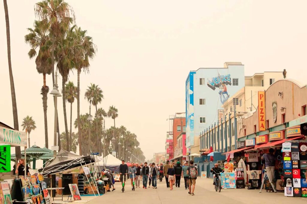 Taxi a Venice Beach Boardwalk