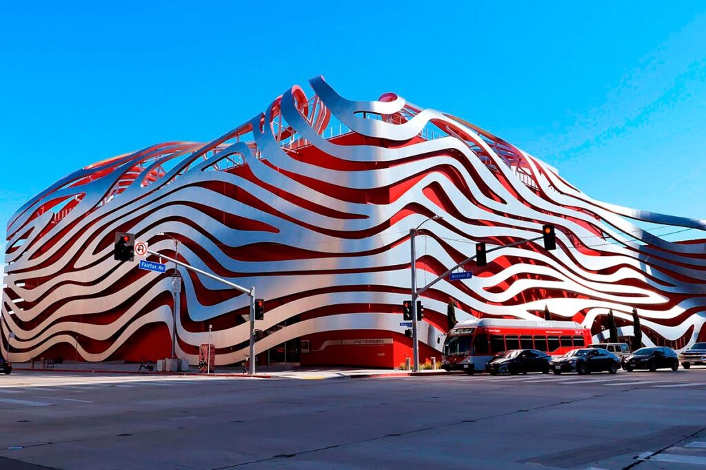 Museo del Automóvil Petersen en Los Ángeles